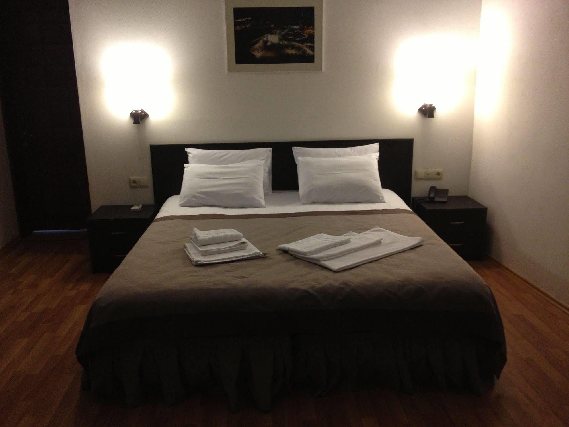 Hotel Corner Tbilisi Luaran gambar